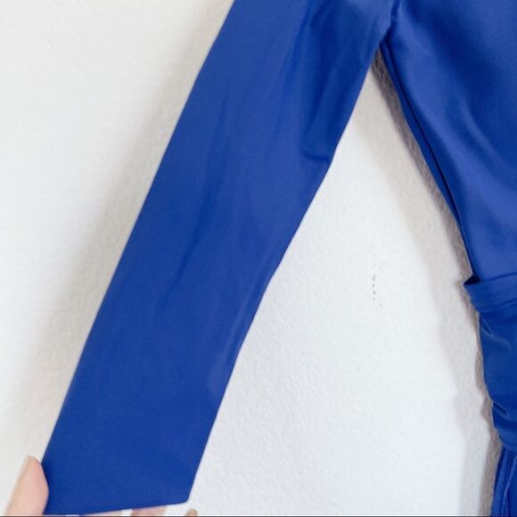 Chiara Boni V-Neck 3/4-Sleeve A-Line Gown with Sheer Skirt Overlay size 8 - Picture 7 of 10